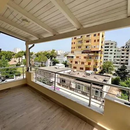 Seaside 2br *