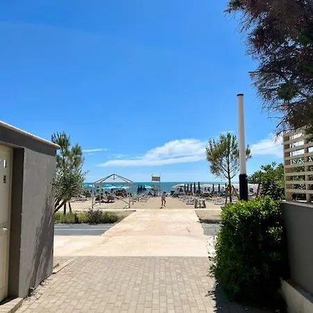 Seaside 2br * Durres