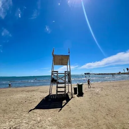 Seaside 2br Апартаменты *